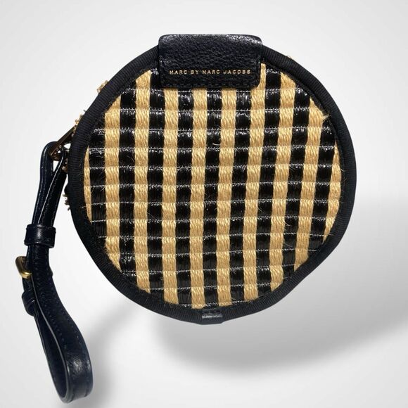 Marc by Marc Jacobs Round Striped Wristlet Bag Jute Tan & Black Boho Casual - Picture 2 of 9